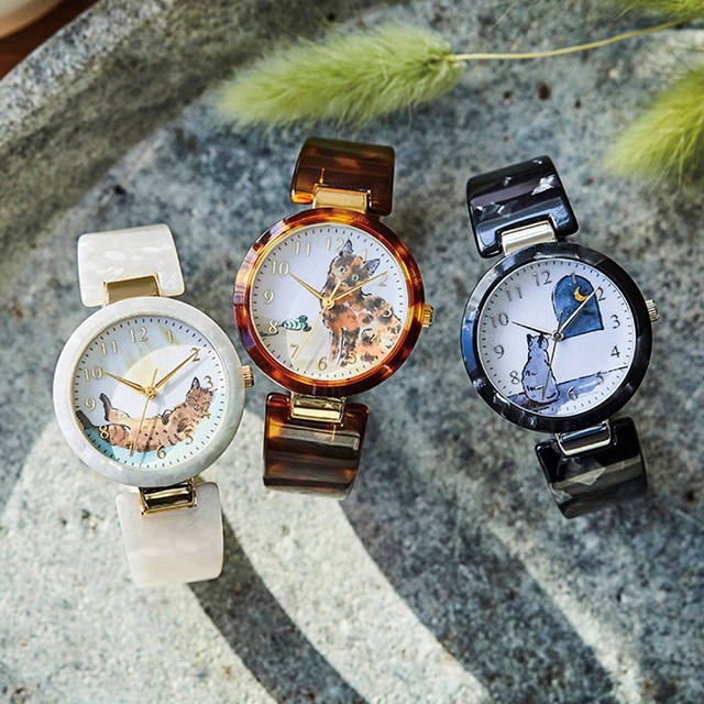 猫の腕時計（バングルウォッチ）